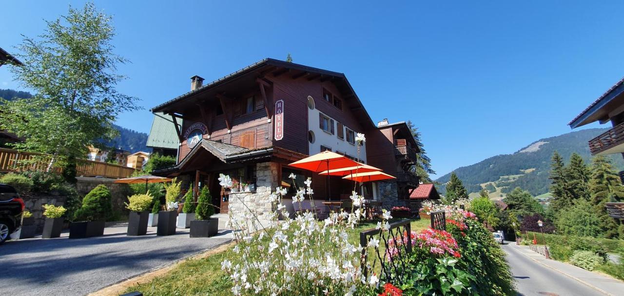 Alp-Hotel メジェーヴ エクステリア 写真
