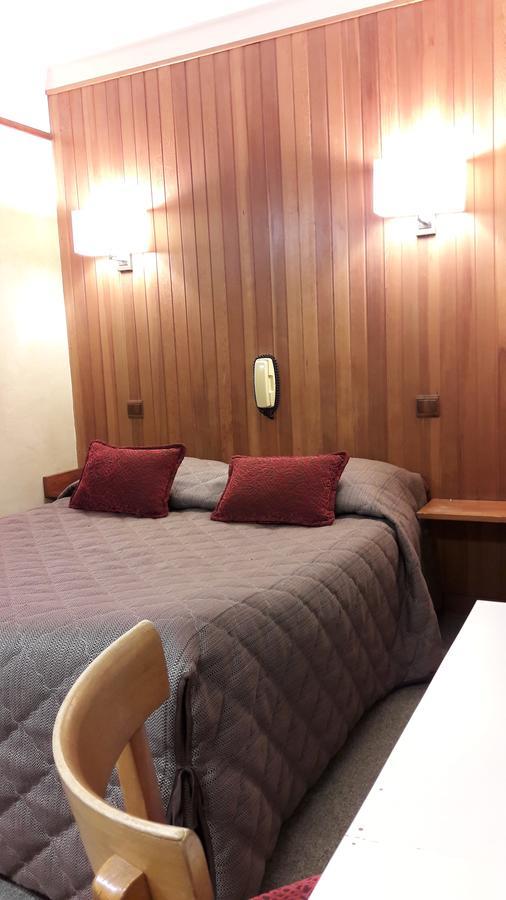 Alp-Hotel メジェーヴ エクステリア 写真
