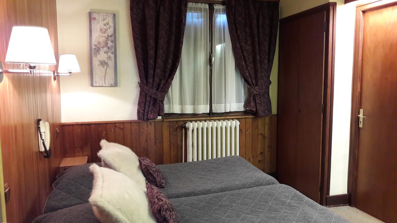Alp-Hotel メジェーヴ エクステリア 写真